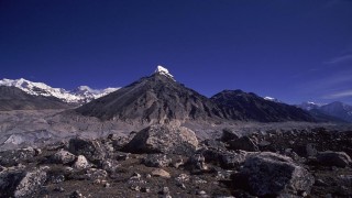 Everest Gokyo lake Trekking – 14 days